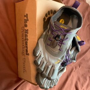 Vibram five fingers
